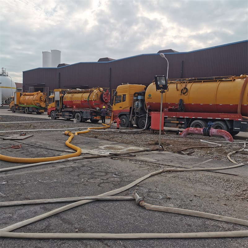 陆河污水池清理